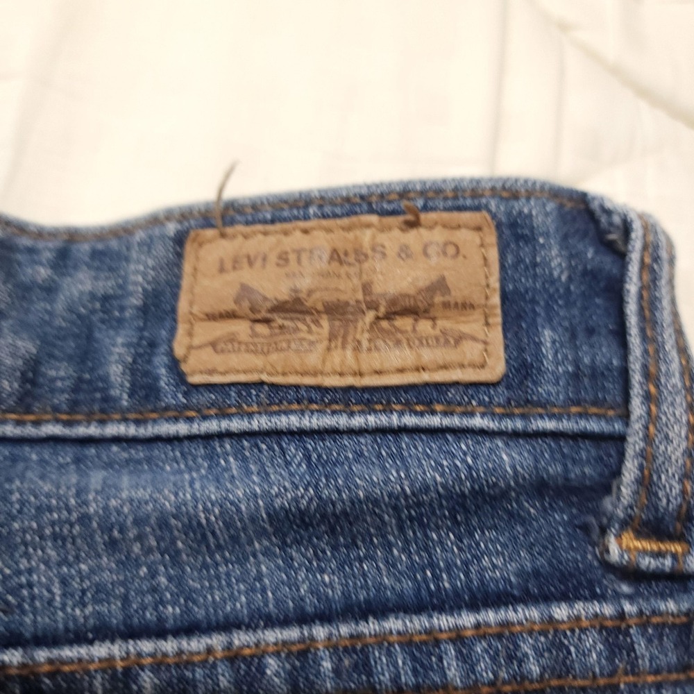 Levis Jeans Womens 8M Blue Mid Rise Skinny Stretch Denim 30x30 Medium Wash - Picture 7 of 15